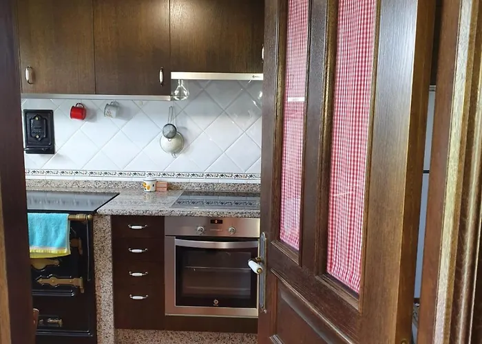 Ensan Ciprian Casa Lula Feriehus Cervo (Lugo)